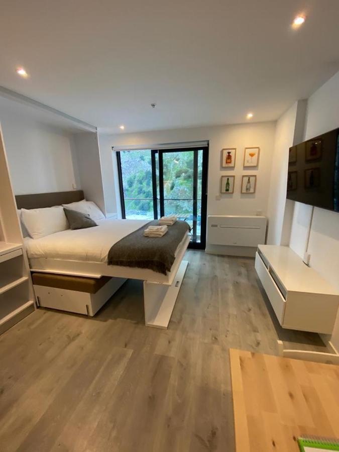 Cp High Floor Luxury Studio Гибралтар Екстериор снимка
